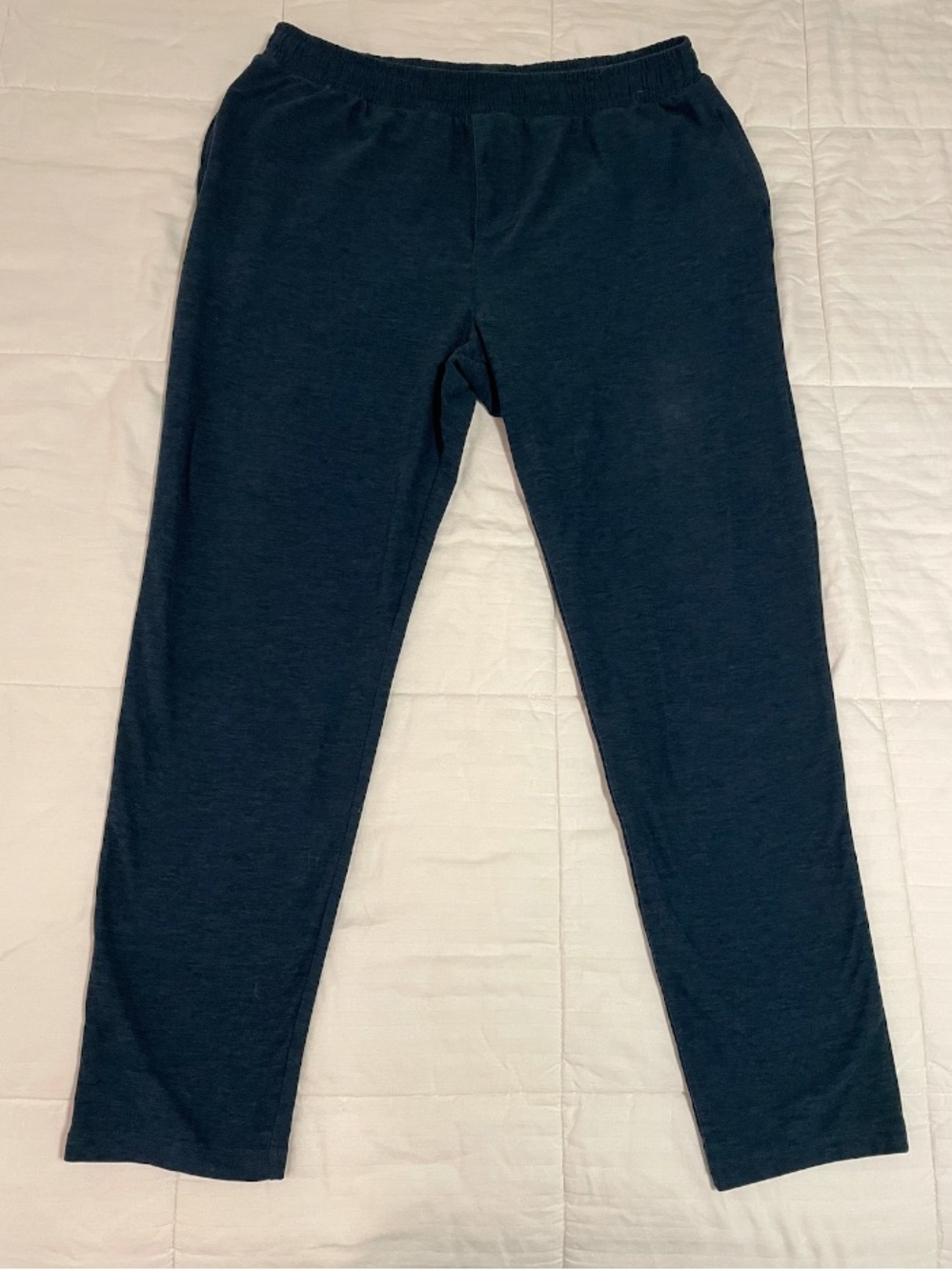 Kirkland Men's XL 34x28 Heather Blue Active Casual Pants Stretch Elastic Waist